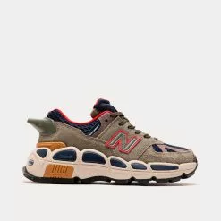 New Balance X Salehe Bembury Yurt 574 Team Forest Green / Burgundy Low Top Sneakers