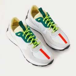 Mulberry Runner White Leather & Synthetic Mix Low Top Sneakers -New Balance Sales Shop mulberry runner WhiteLeather SyntheticMix low top sneakers 3