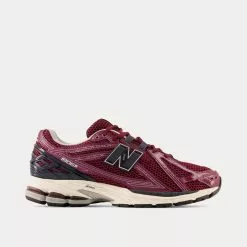 New Balance 1906R NB Burgundy Low Top Sneakers