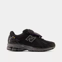 New Balance 1906R Black With Prism Purple And Castlerock Low Top Sneakers
