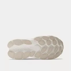 New Balance Fresh Foam X More V4 White With Gold Metallic And Moonbeam Running Shoes 9 New Balance Fresh Foam X More V4 White With Gold Metallic And Moonbeam Running Shoes -New Balance Sales Shop new balance FreshFoamXMorev4 Whitewithgoldmetallicandmoonbeam running shoes 5